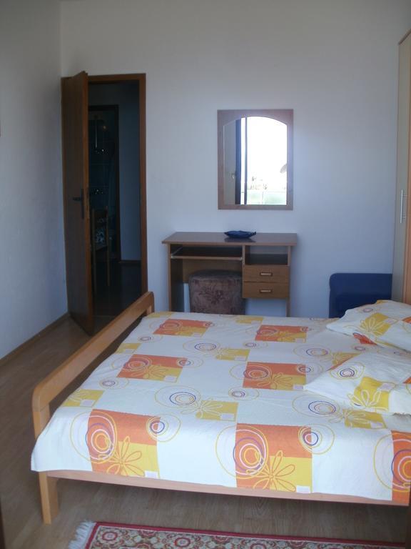 Beach Apartments Toni Podstrana Rom bilde